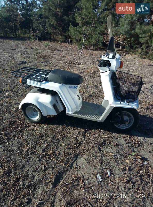 Скутер Honda Gyro X 2010 в Киеве фото 3 Скутер Honda Gyro X 2010 в Киеве