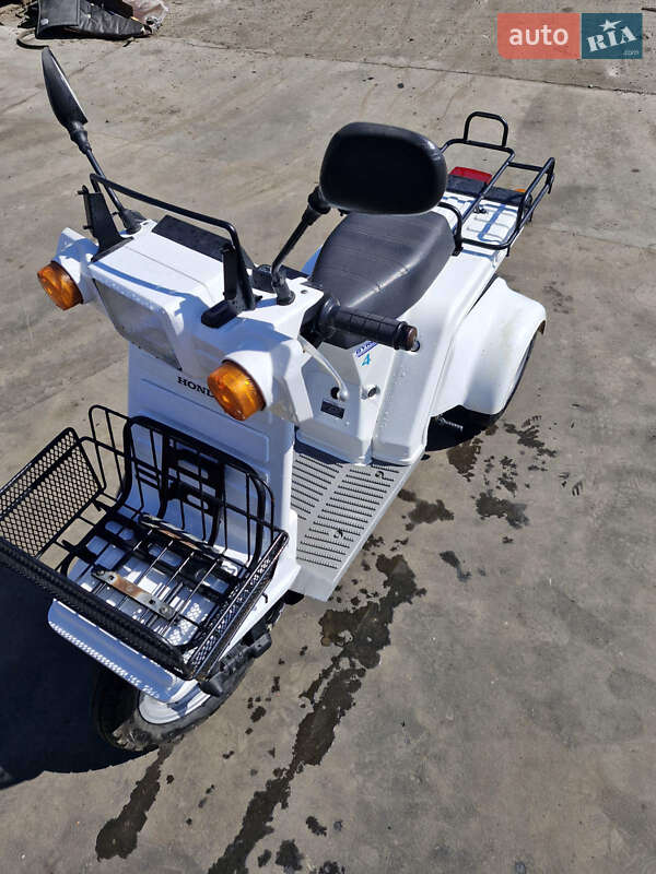 Грузовые трициклы Honda Gyro X 2010 в 