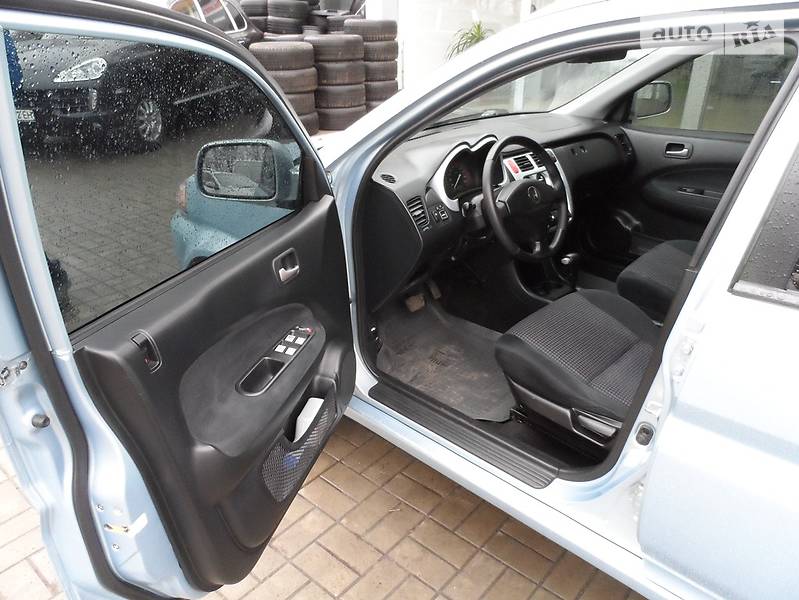 Внедорожник / Кроссовер Honda HR-V 2005 в Днепре фото 9 Внедорожник / Кроссовер Honda HR-V 2005 в Днепре