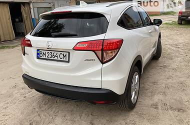 Внедорожник / Кроссовер Honda HR-V 2016 в Сумах