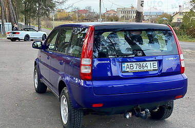 Внедорожник / Кроссовер Honda HR-V 2000 в Виннице