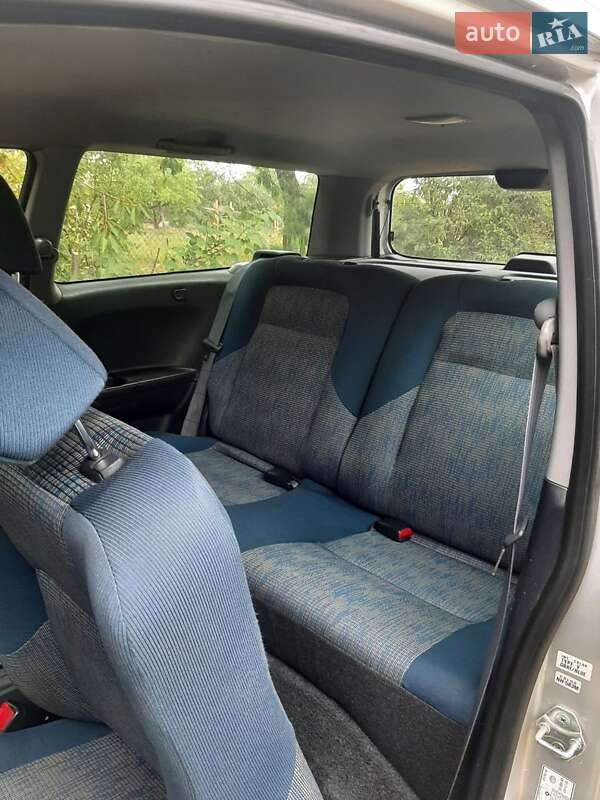 Позашляховик / Кросовер Honda HR-V 1999 в Тернополі