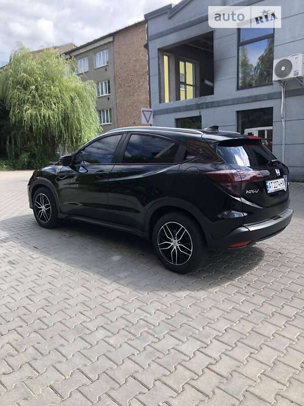 Внедорожник / Кроссовер Honda HR-V 2016 в Коломые