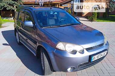 Внедорожник / Кроссовер Honda HR-V 2004 в Броварах