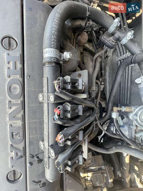 Позашляховик / Кросовер Honda HR-V 2016 в Львові