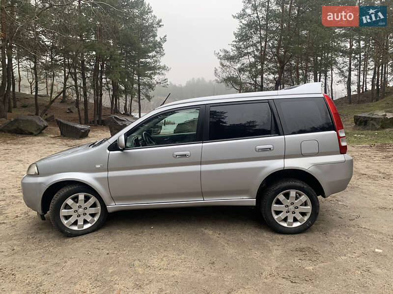 Внедорожник / Кроссовер Honda HR-V 2004 в Коростышеве