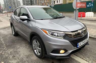 Внедорожник / Кроссовер Honda HR-V 2019 в Киеве