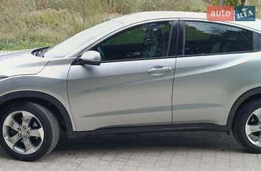 Внедорожник / Кроссовер Honda HR-V 2019 в Городке