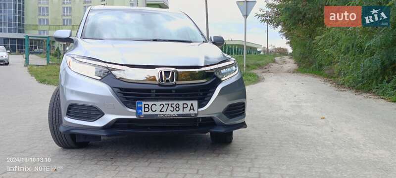 Внедорожник / Кроссовер Honda HR-V 2019 в Городке