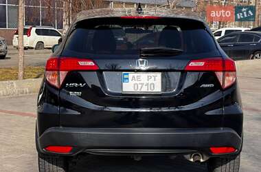 Позашляховик / Кросовер Honda HR-V 2017 в 