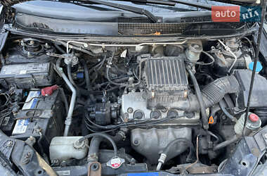 Внедорожник / Кроссовер Honda HR-V 2005 в 