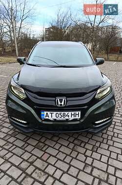Позашляховик / Кросовер Honda HR-V 2016 в Івано-Франківську