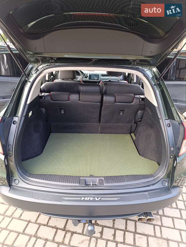 Внедорожник / Кроссовер Honda HR-V 2016 в Ивано-Франковске фото 27 Внедорожник / Кроссовер Honda HR-V 2016 в Ивано-Франковске