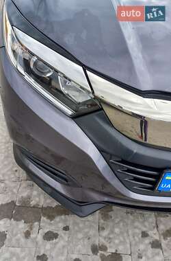 Позашляховик / Кросовер Honda HR-V 2020 в 