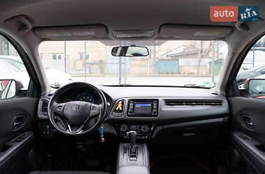 Позашляховик / Кросовер Honda HR-V 2017 в 