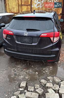 Внедорожник / Кроссовер Honda HR-V 2015 в 