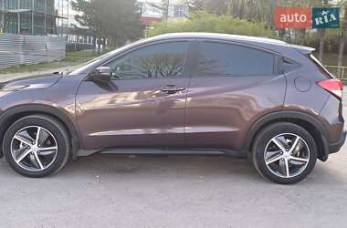 Внедорожник / Кроссовер Honda HR-V 2021 в 
