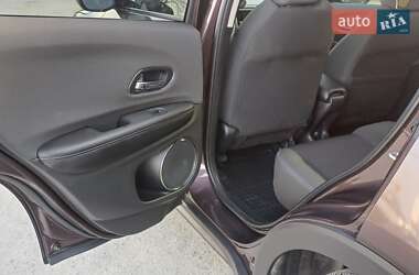 Внедорожник / Кроссовер Honda HR-V 2021 в 