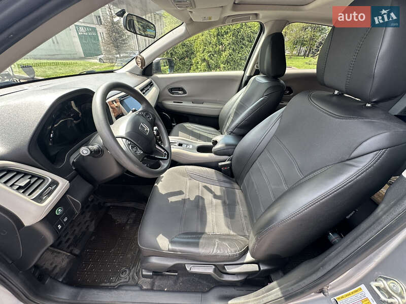 Позашляховик / Кросовер Honda HR-V 2017 в Дніпрі фото 18 Позашляховик / Кросовер Honda HR-V 2017 в Дніпрі