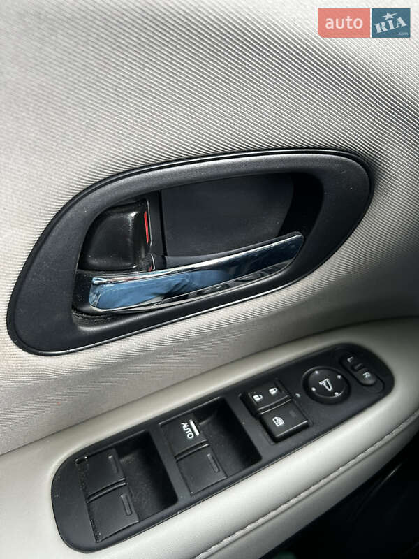 Позашляховик / Кросовер Honda HR-V 2018 в Києві