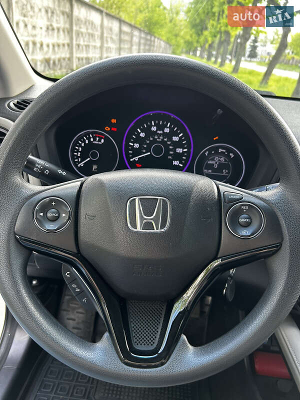 Позашляховик / Кросовер Honda HR-V 2018 в Києві