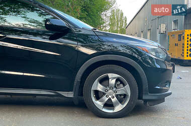 Внедорожник / Кроссовер Honda HR-V 2018 в 