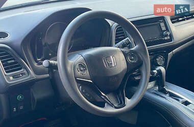 Внедорожник / Кроссовер Honda HR-V 2018 в 