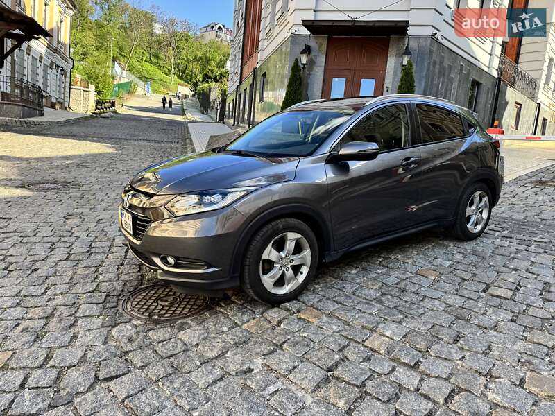 Позашляховик / Кросовер Honda HR-V 2016 в Києві