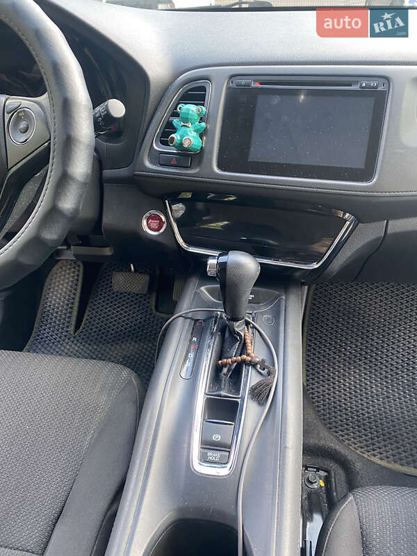 Позашляховик / Кросовер Honda HR-V 2017 в Львові