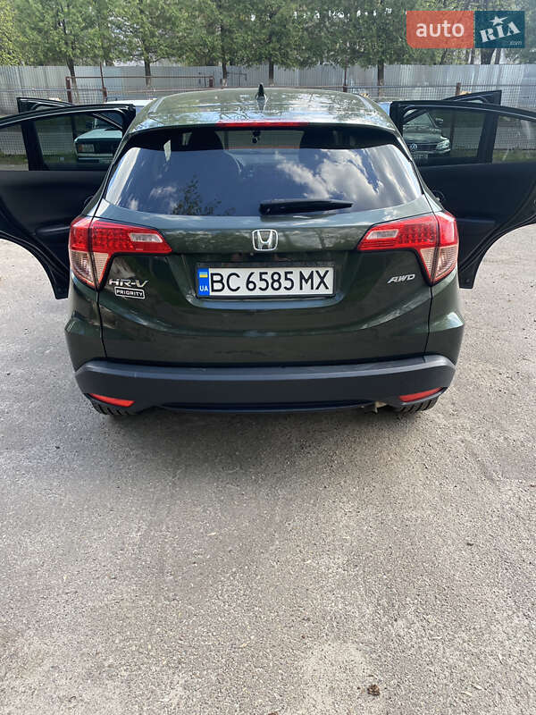 Позашляховик / Кросовер Honda HR-V 2017 в Львові