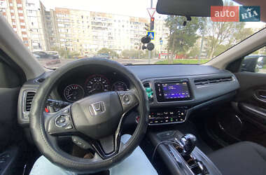 Внедорожник / Кроссовер Honda HR-V 2017 в 