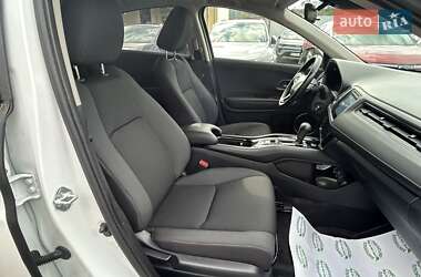 Позашляховик / Кросовер Honda HR-V 2019 в 