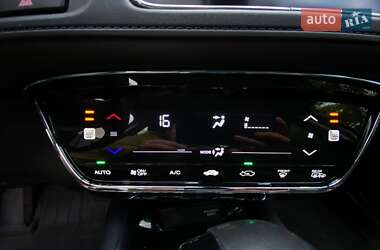 Позашляховик / Кросовер Honda HR-V 2018 в 