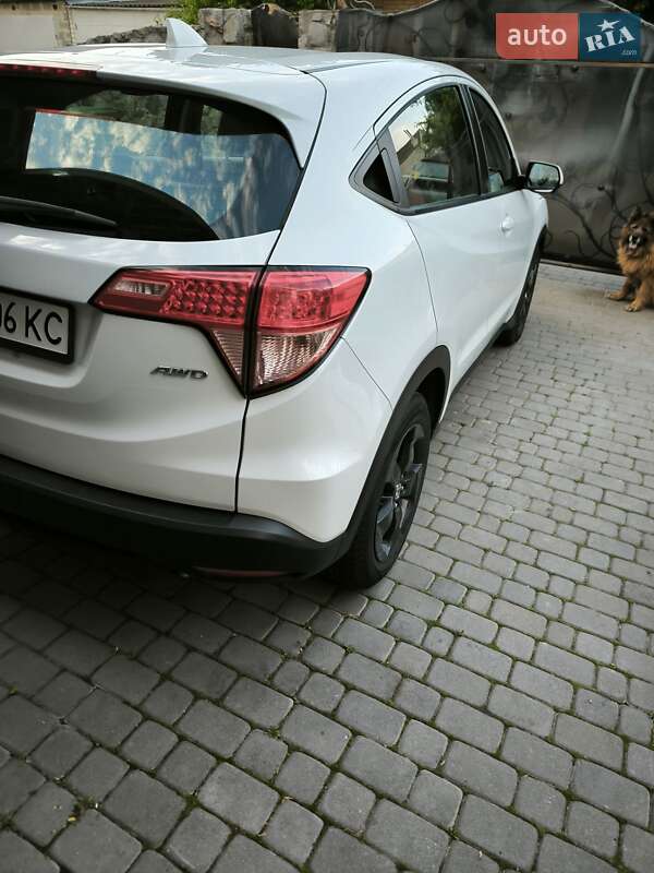 Позашляховик / Кросовер Honda HR-V 2018 в Черкасах