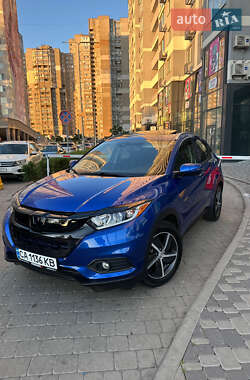 Внедорожник / Кроссовер Honda HR-V 2021 в Киеве