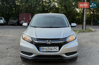 Внедорожник / Кроссовер Honda HR-V 2016 в Одессе
