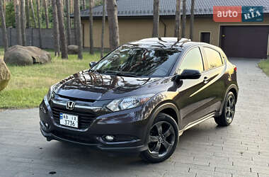 Внедорожник / Кроссовер Honda HR-V 2015 в Житомире