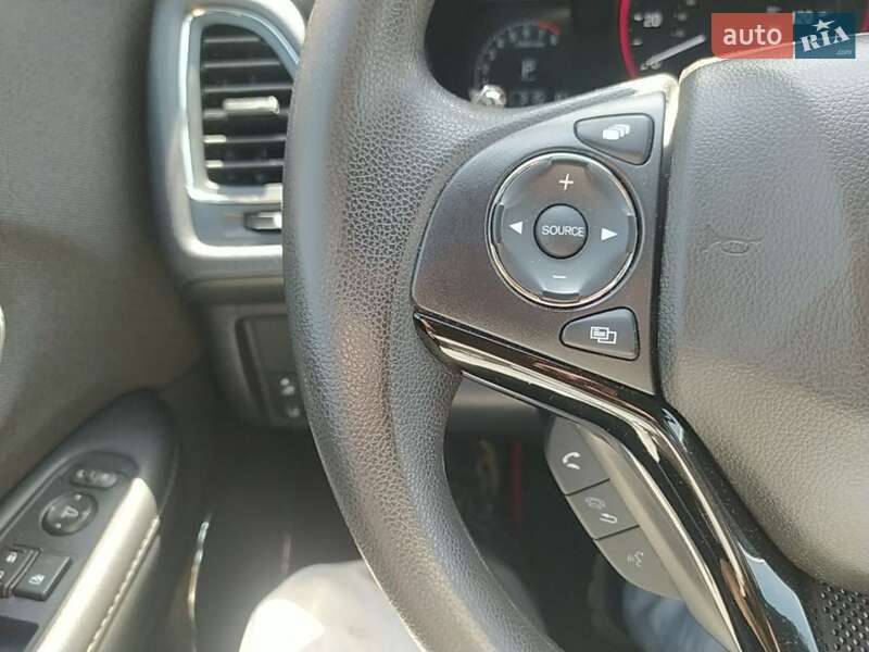 Внедорожник / Кроссовер Honda HR-V 2020 в Ужгороде