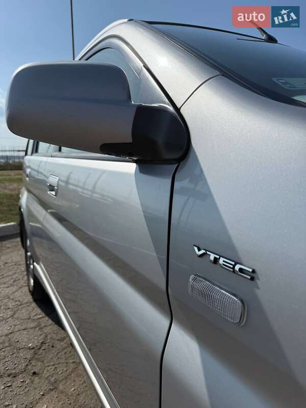 Внедорожник / Кроссовер Honda HR-V 2003 в Коблеве