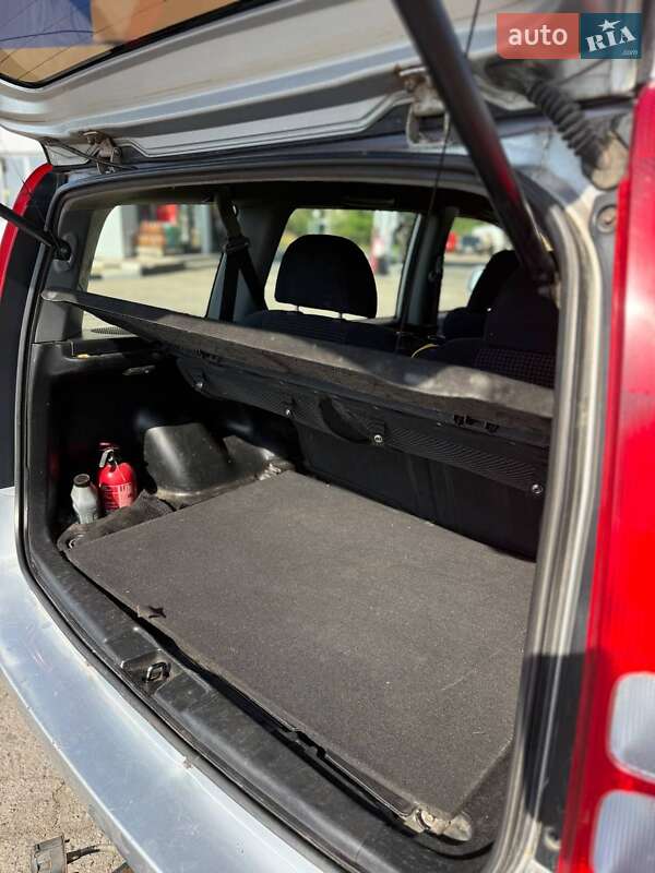 Внедорожник / Кроссовер Honda HR-V 2003 в Коблеве