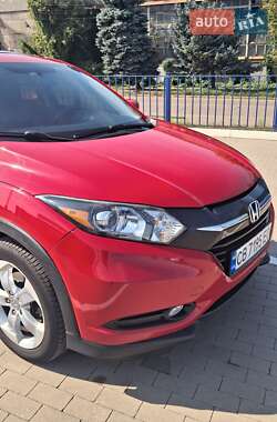Внедорожник / Кроссовер Honda HR-V 2015 в 