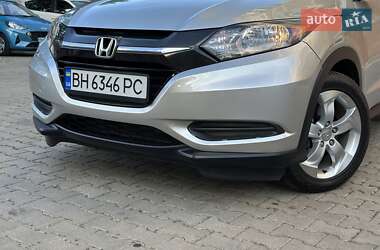 Внедорожник / Кроссовер Honda HR-V 2016 в 