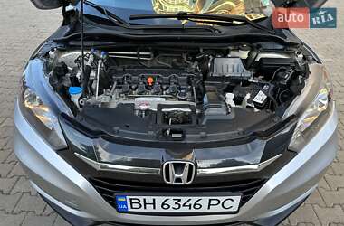 Внедорожник / Кроссовер Honda HR-V 2016 в 