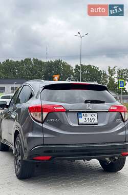 Внедорожник / Кроссовер Honda HR-V 2021 в 