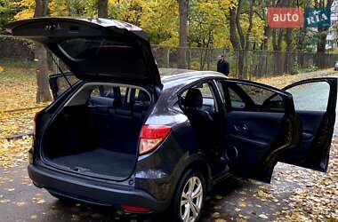 Внедорожник / Кроссовер Honda HR-V 2018 в 