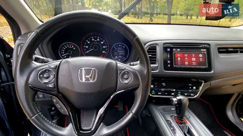 Внедорожник / Кроссовер Honda HR-V 2018 в Киеве фото 22 Внедорожник / Кроссовер Honda HR-V 2018 в Киеве