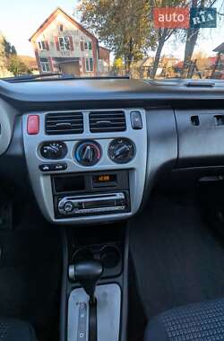 Внедорожник / Кроссовер Honda HR-V 2004 в  фото 10 Внедорожник / Кроссовер Honda HR-V 2004 в