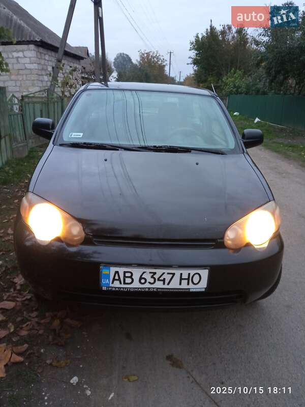 Внедорожник / Кроссовер Honda HR-V 1999 в Ладыжине