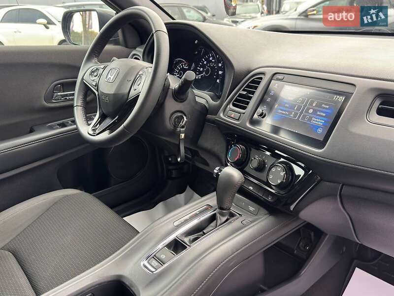 Внедорожник / Кроссовер Honda HR-V 2019 в Львове