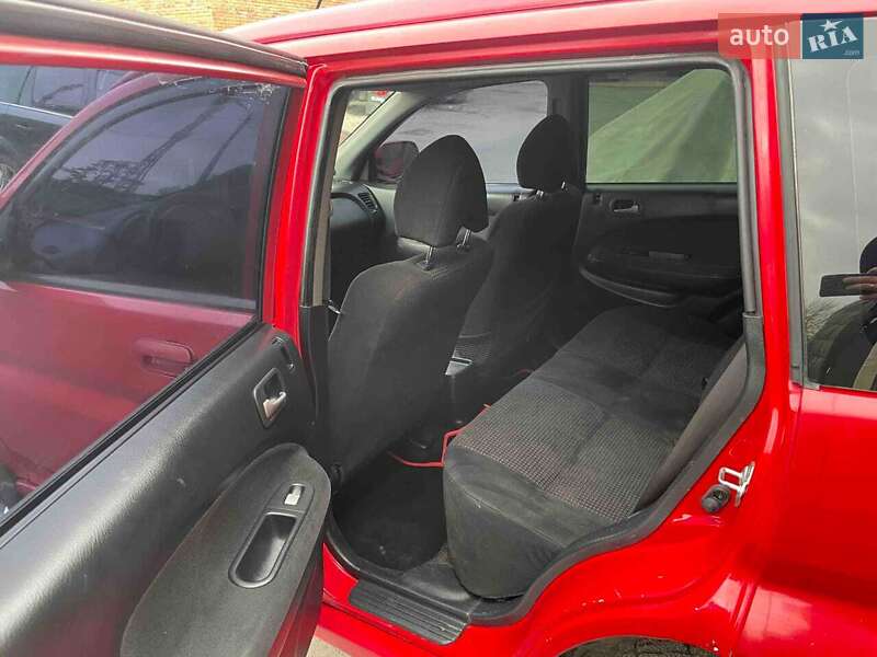 Внедорожник / Кроссовер Honda HR-V 2005 в Кролевце